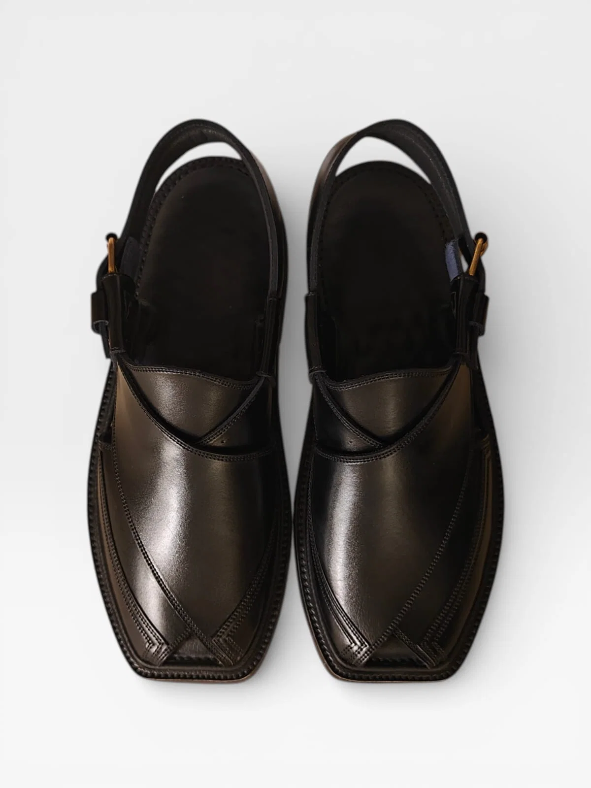 Black Charsadda Gol T Peshawari Chappal – Handmade Leather - Image 2