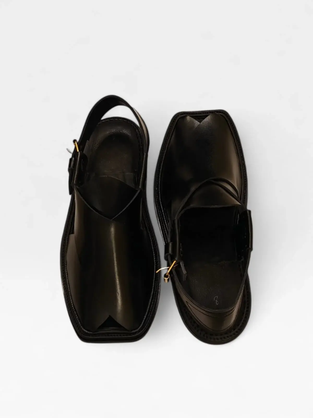 Black Handmade Charsadda Gol T Chappal Plain Leather